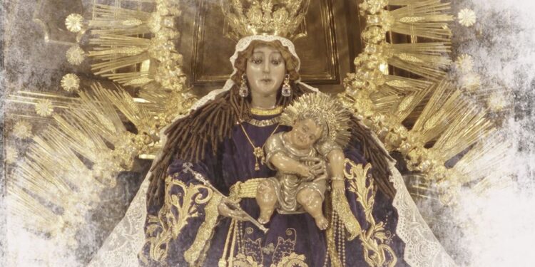Procesión de La Rosa, una manifestación mariana de mayo