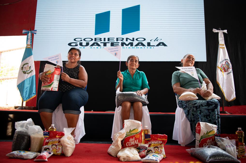 Entregan más de 3 mil raciones de alimentos a pobladores de El Jícaro, El Progreso