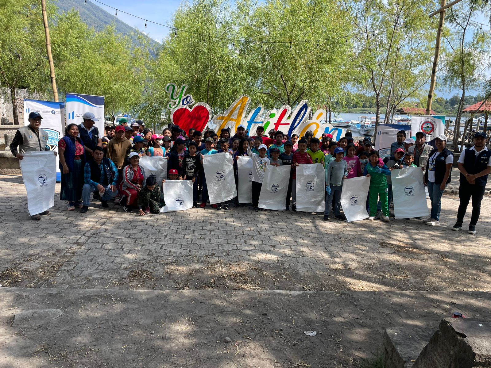Feria de la Prevención llega a Santiago Atitlán