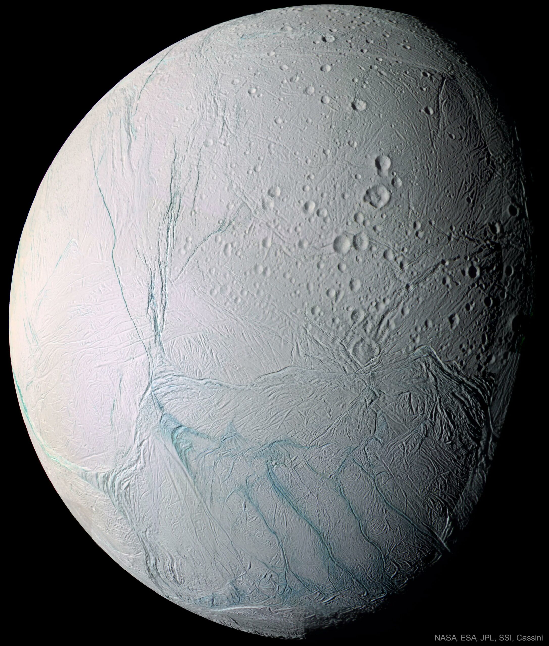 El telescopio espacial James Webb captó un penacho de vapor de agua expulsado por la luna Encélado de Saturno.
