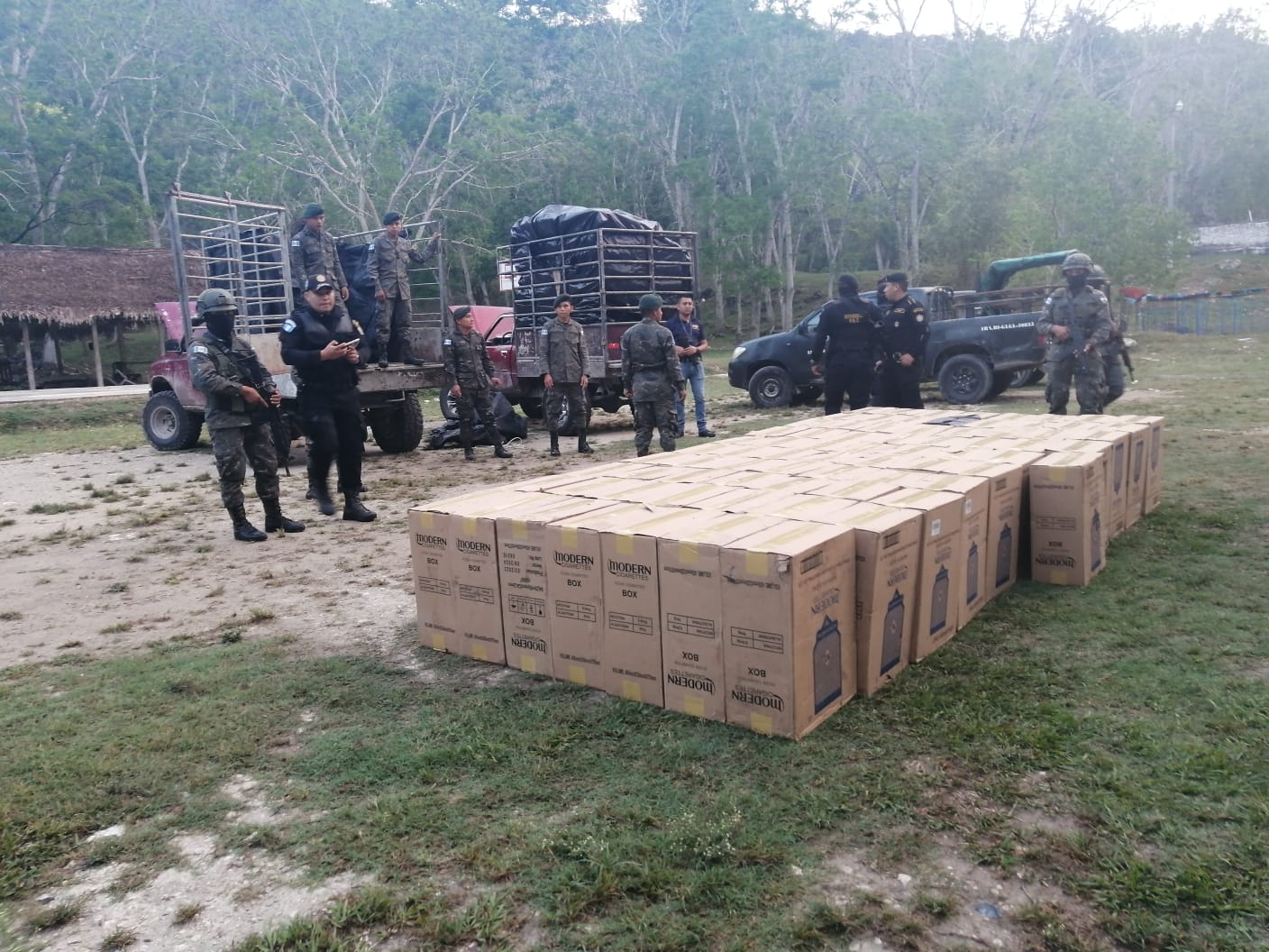 Gobierno mantiene lucha frontal contra el contrabando.