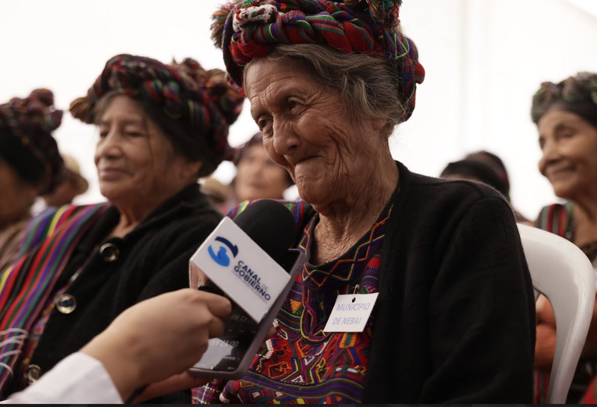 Beneficiarios del PAM en Nebaj, Quiché, agradecen apoyo económico