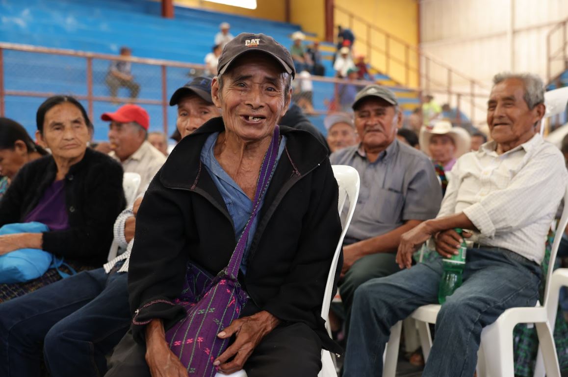 Más de 5 mil adultos mayores de Alta Verapaz se suman al PAM