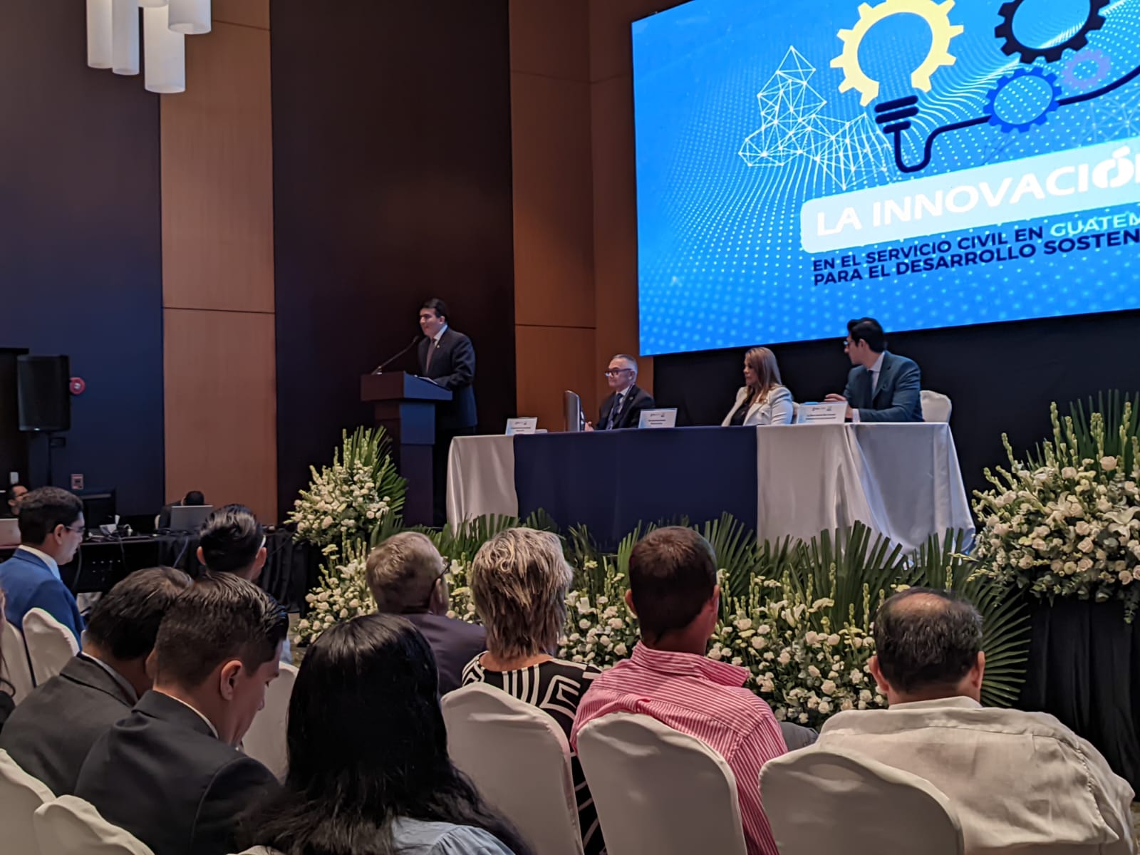 primer congreso “La Innovación del Servicio Civil en Guatemala”.