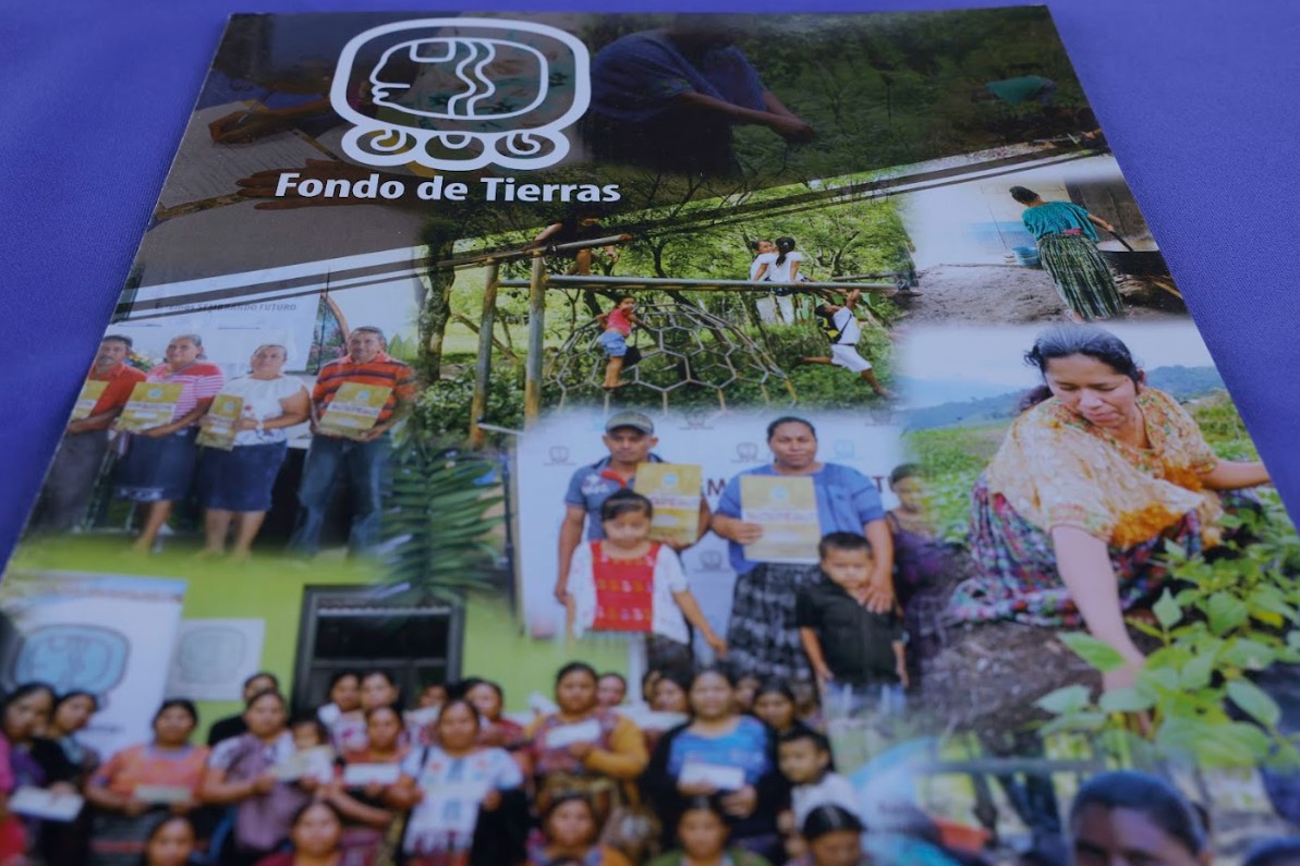 El Gobierno de Guatemala hizo la entrega en Petén por medio del Fondo de Tierras.