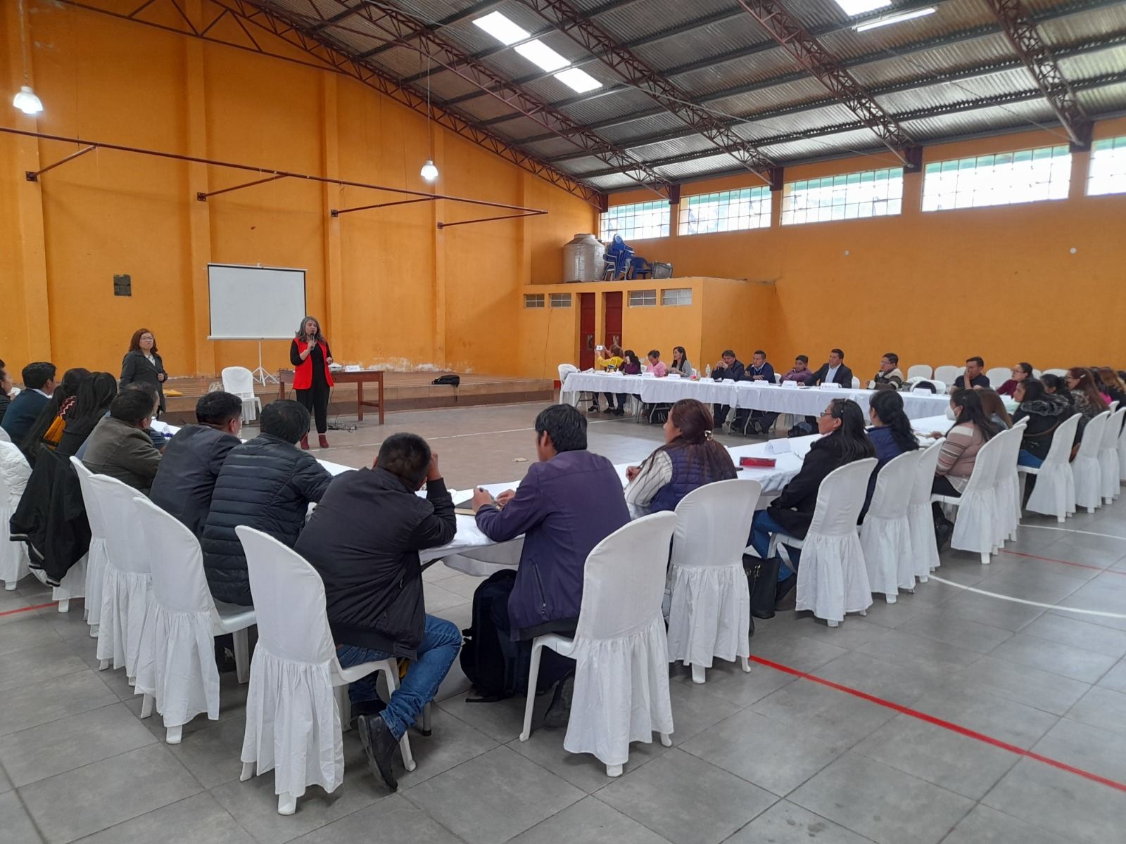 Desarrollan talleres para el fortalecimiento de la calidad educativa en San Marcos
