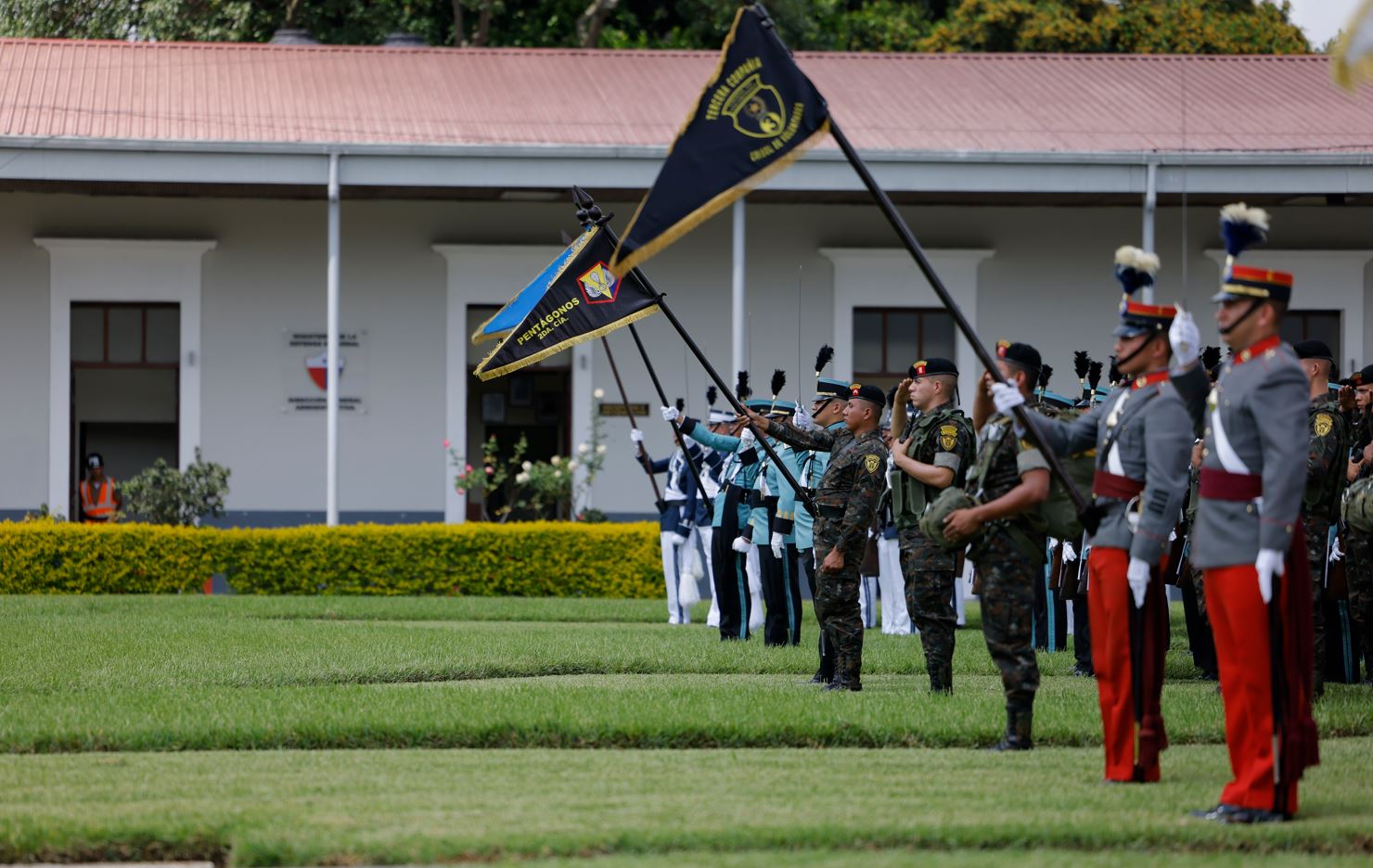Ministerio de la Defensa Nacional realiza ceremonia de ascenso al grado de General de Brigada