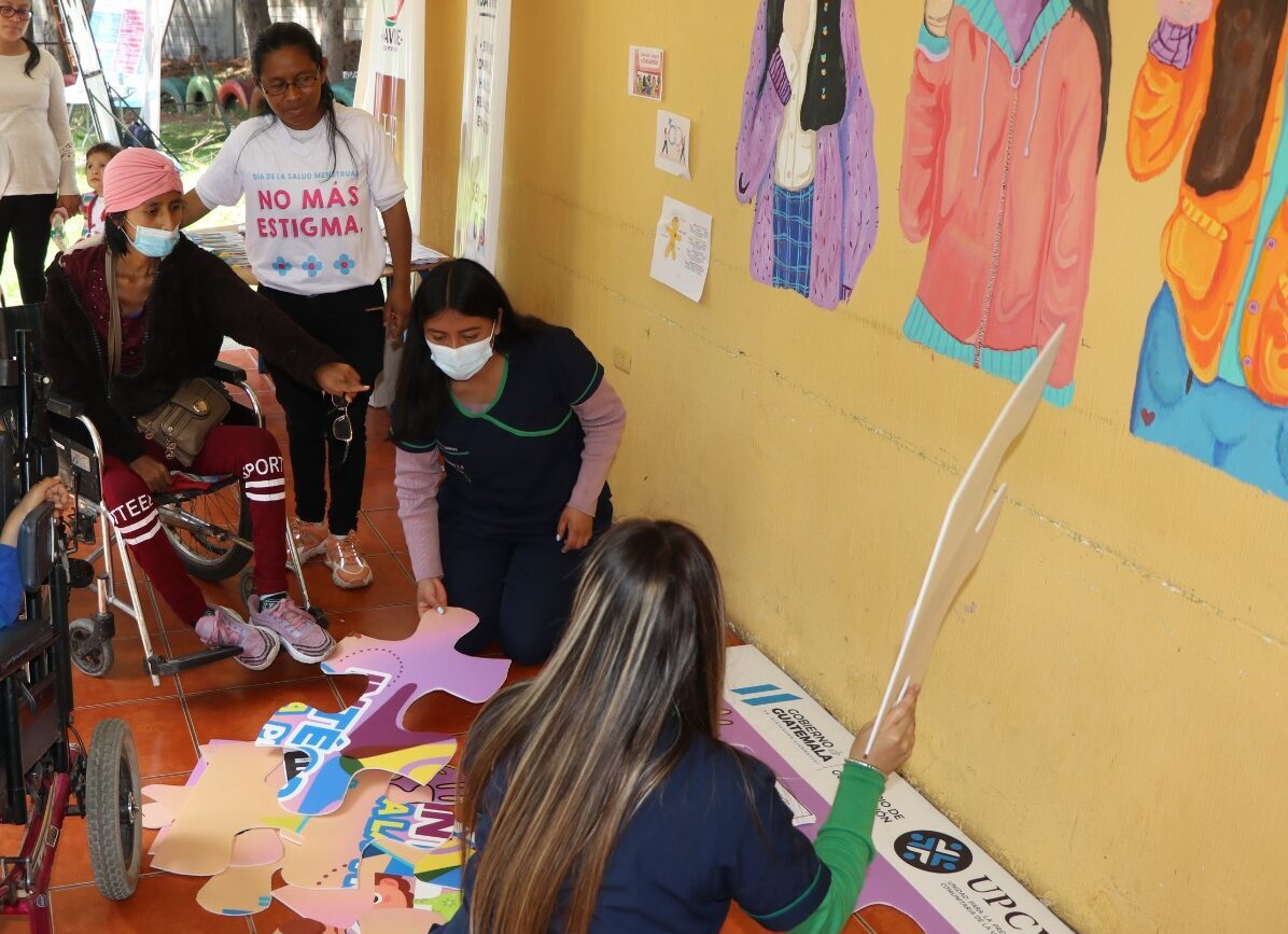 Desarrollan Feria de la Prevención con estudiantes en San Marcos