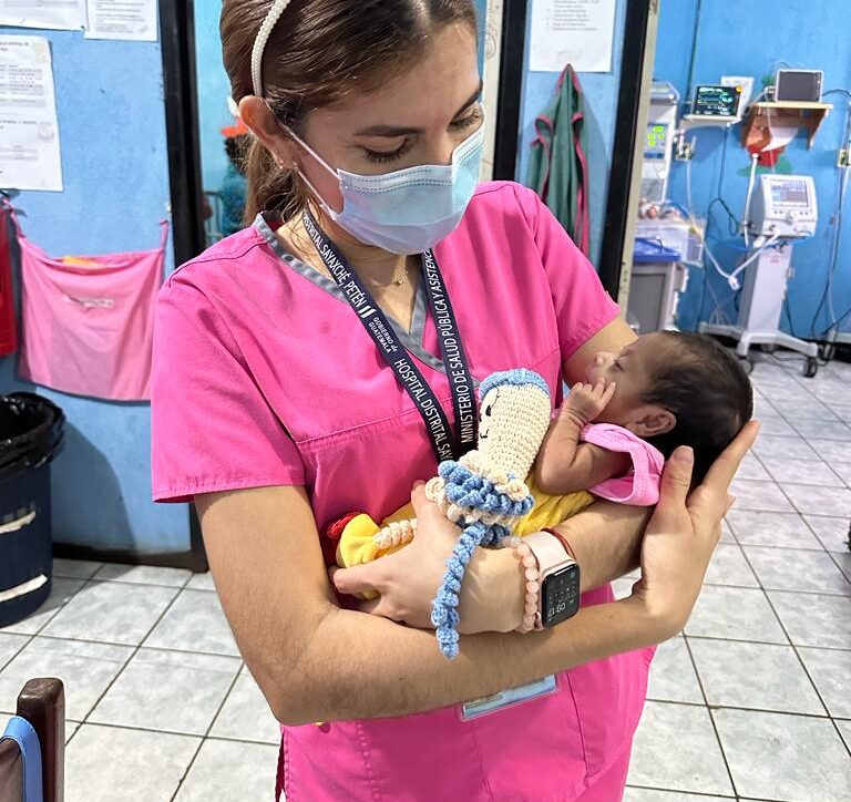 Niños con desnutrición aguda severa se recuperan en el Hospital de Sayaxché