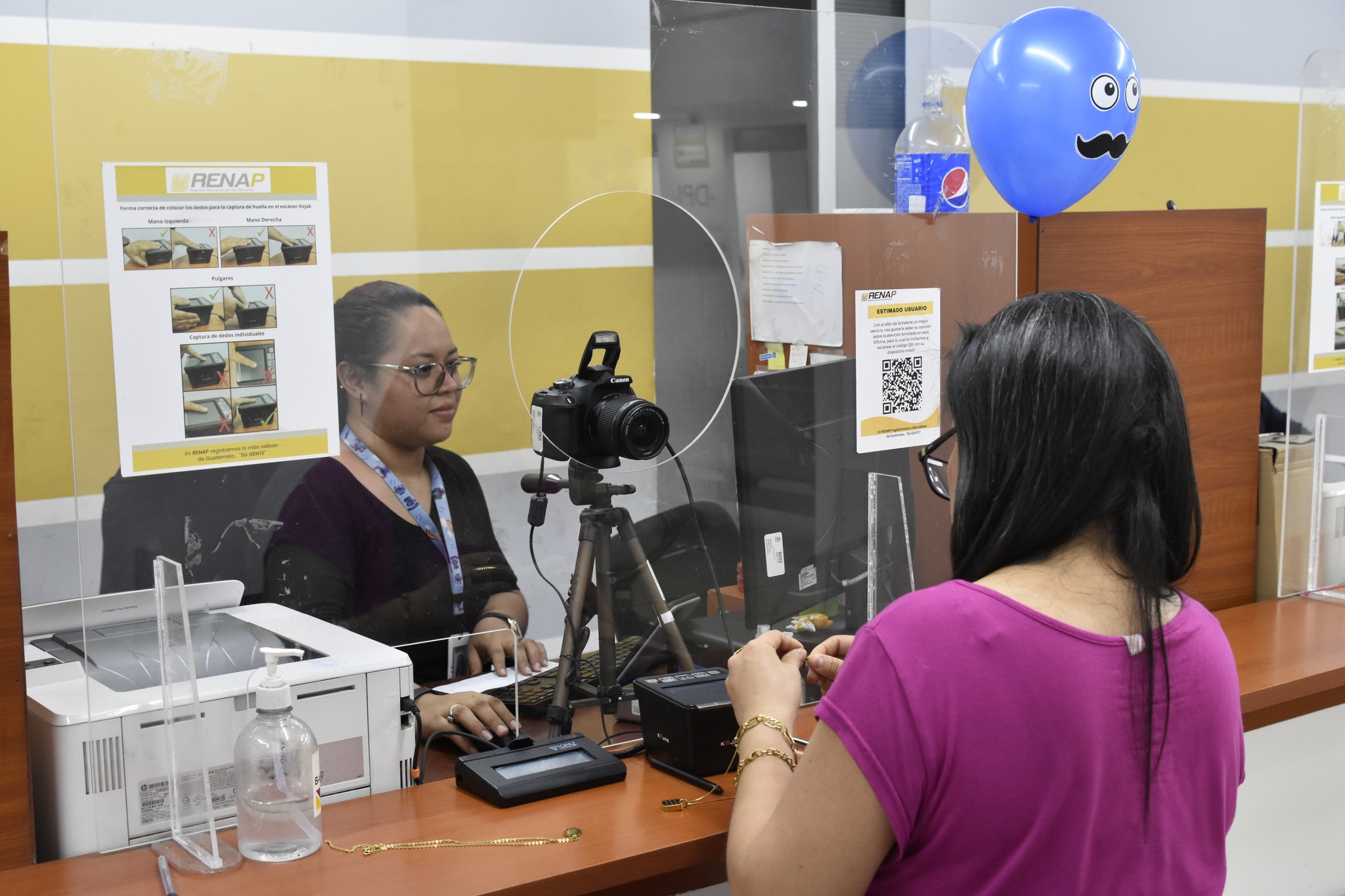 Renap atiende en horario especial por comicios