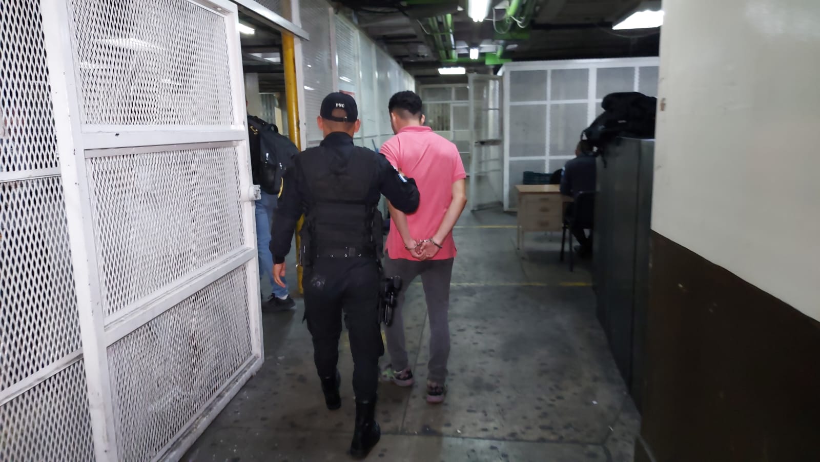 Más de 400 personas capturadas durante operativos de seguridad