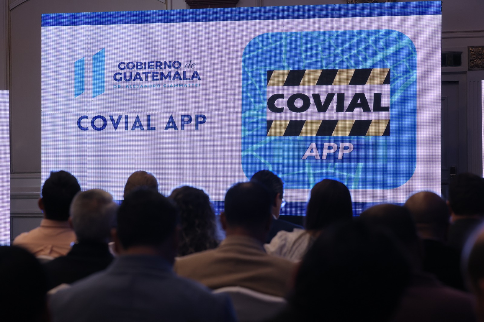 Presentan plataforma para conocer el avance del mantenimiento vial. /Foto: Gilber García