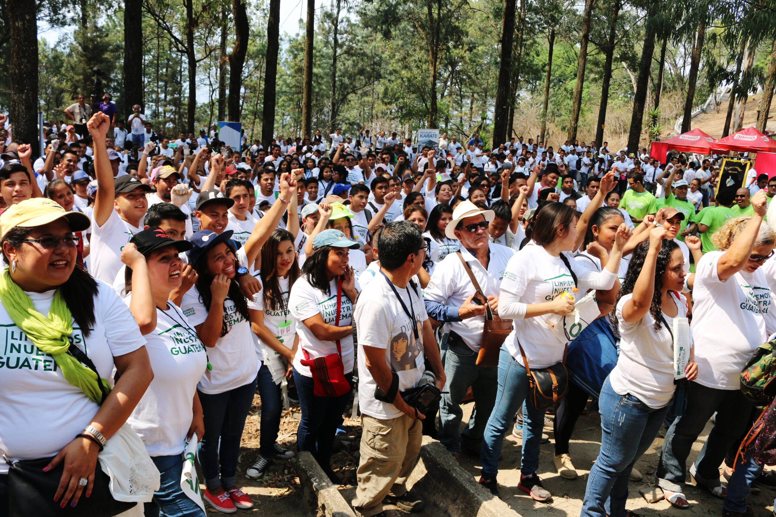 San Marcos se une a la campaña “Limpiemos Nuestra Guatemala”