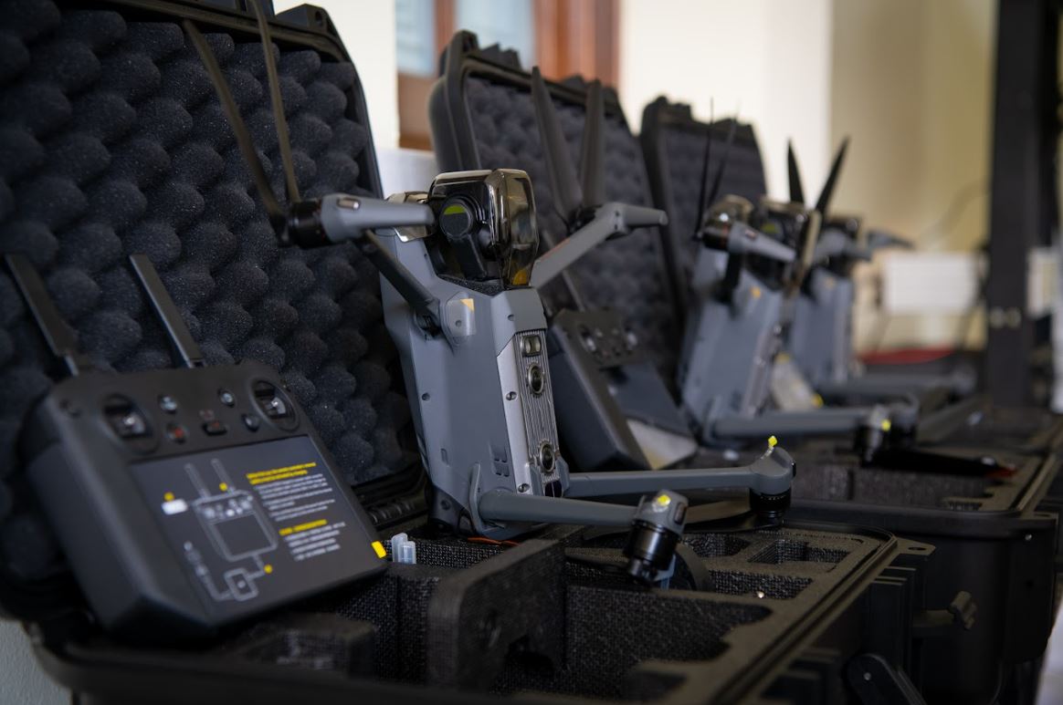 Gobernación muestra drones para investigación criminal.