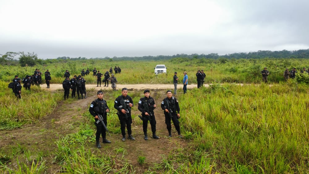 Acciones contra el narcotráfico permiten detección de trazas ilícitas y destruir pistas clandestinas