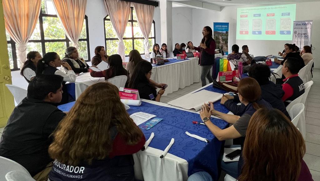 Capacitan a delegados en atención integral de víctimas de trata de personas en Huehuetenango