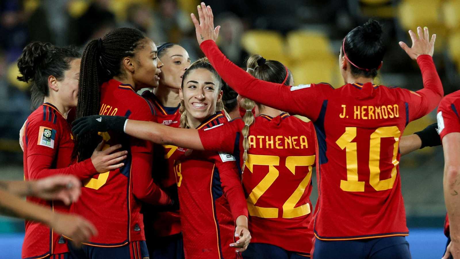 España golea a Costa Rica en el inicio del Mundial Femenino