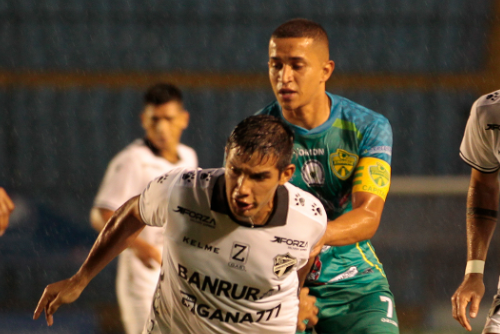 Comunicaciones y Xinabajul reparten puntos en el inicio del Apertura 2023