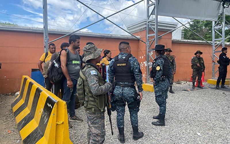 Continúan controles interinstitucionales para prevenir el tránsito irregular de migrantes