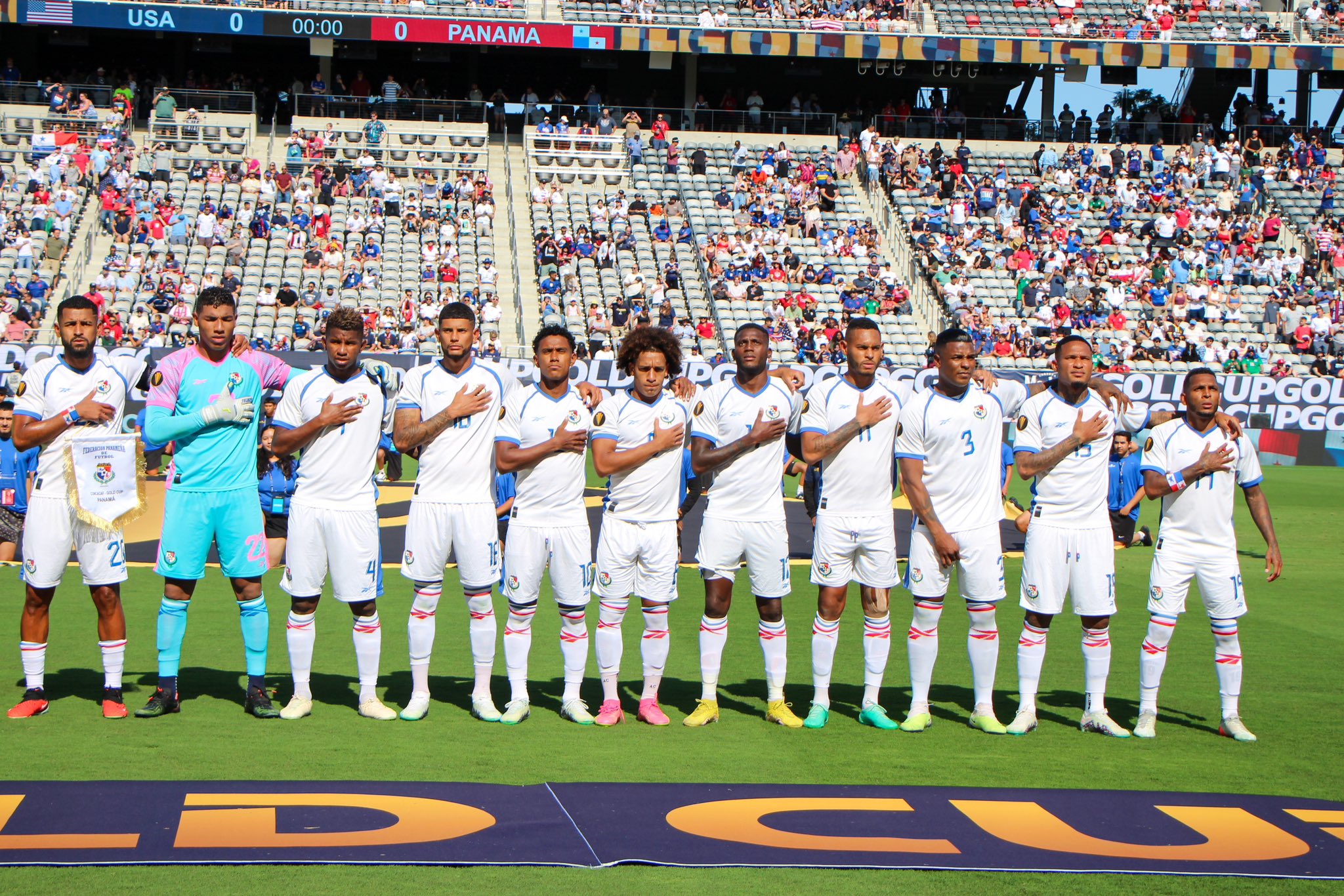 Panamá da la sorpresa y elimina a Estados Unidos de la Copa Oro