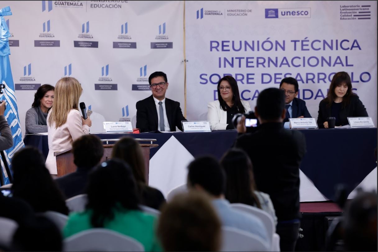 Mineduc informa avances en enseñanza de habilidades socioemocionales