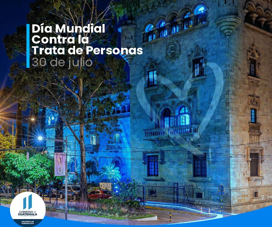 Instituciones se iluminan de azul en el Día Mundial contra la Trata de Personas