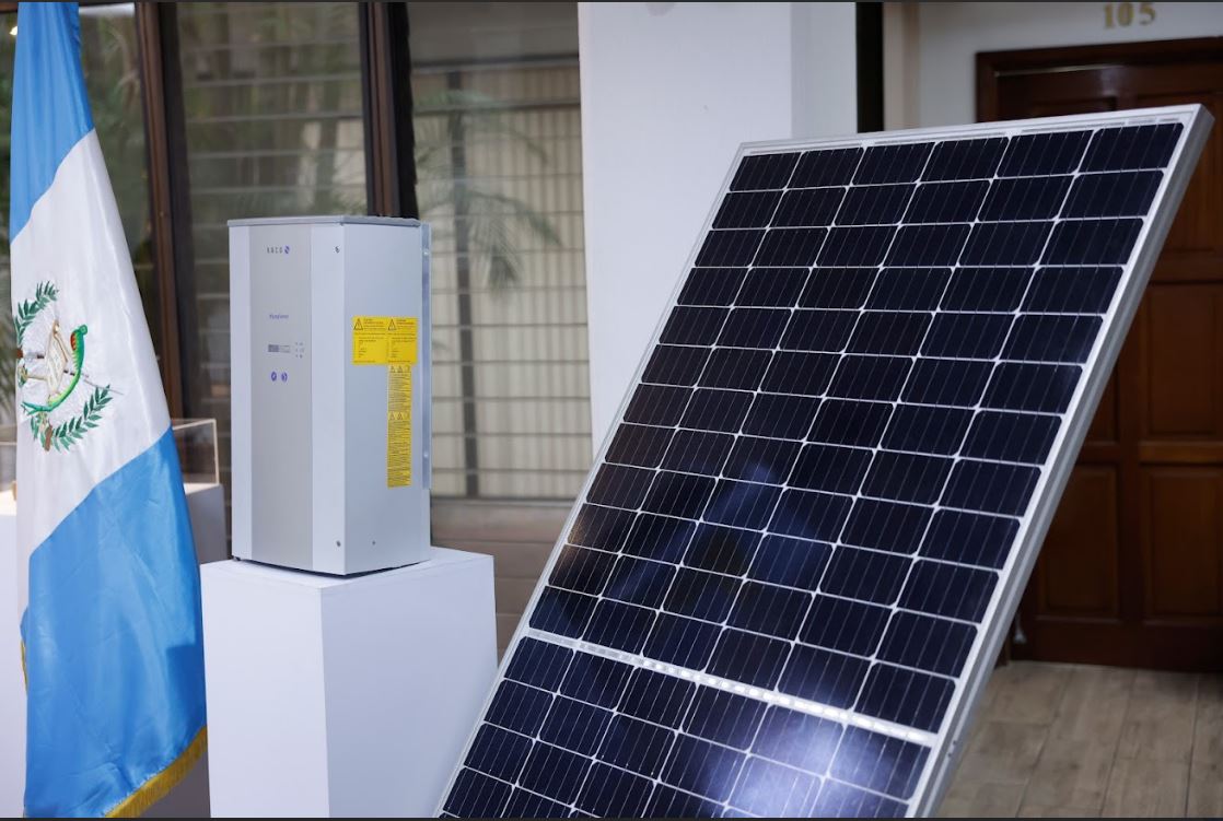 República de China (Taiwán) dona paneles solares a Guatemala