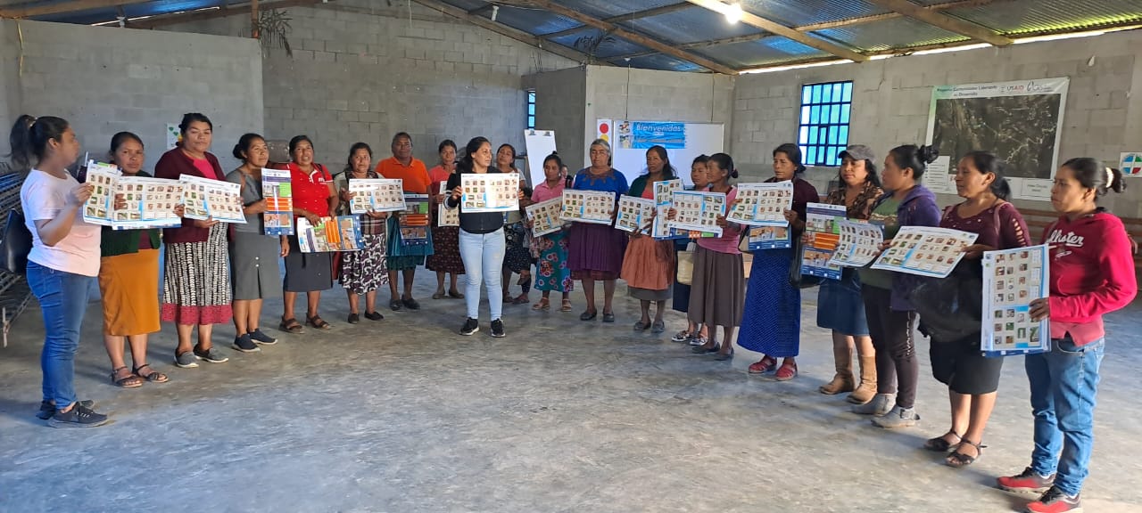 Capacitan a comunidades de San Marcos como parte de iniciativa Mejores Familias