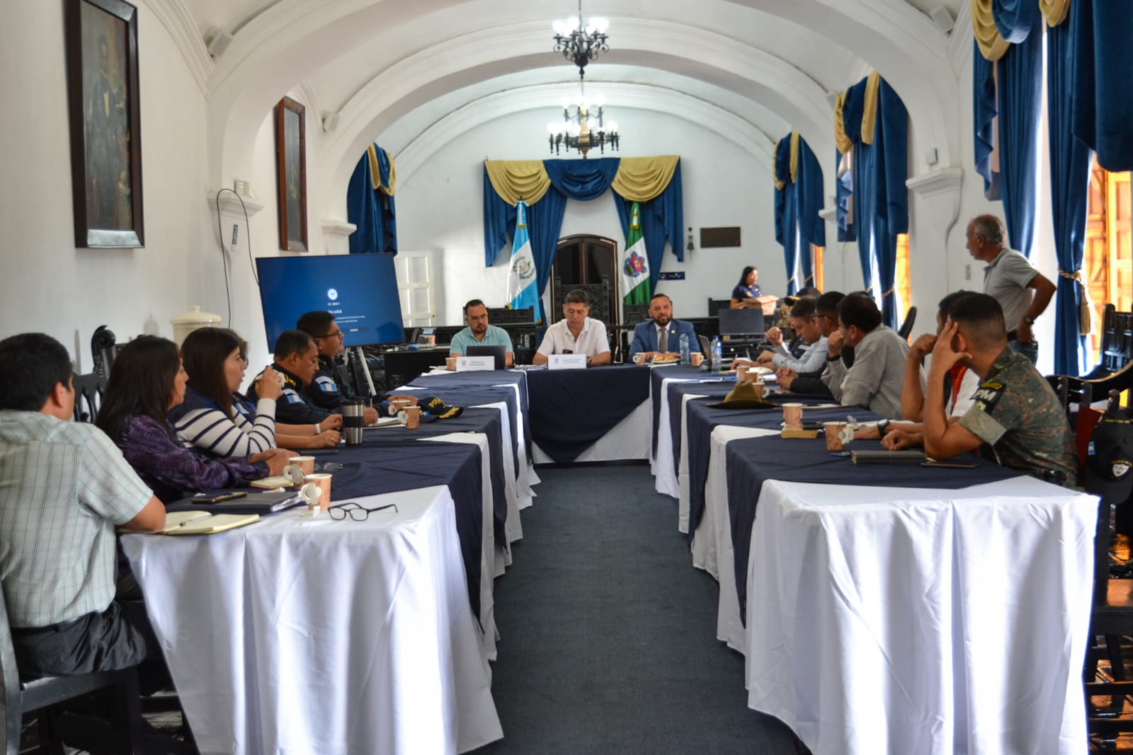Sacatepéquez da seguimiento a la reunión de la Comupre