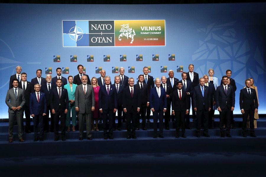 Califican de exitosa cumbre de la OTAN en Lituania