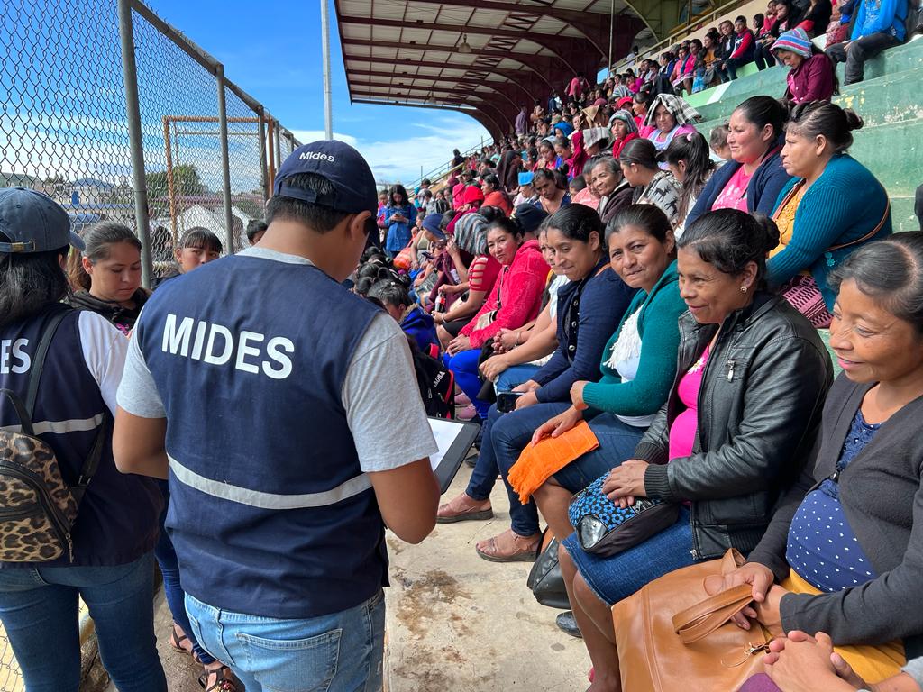 Más de 800 familias beneficiadas a través de Bono Social en Jalapa