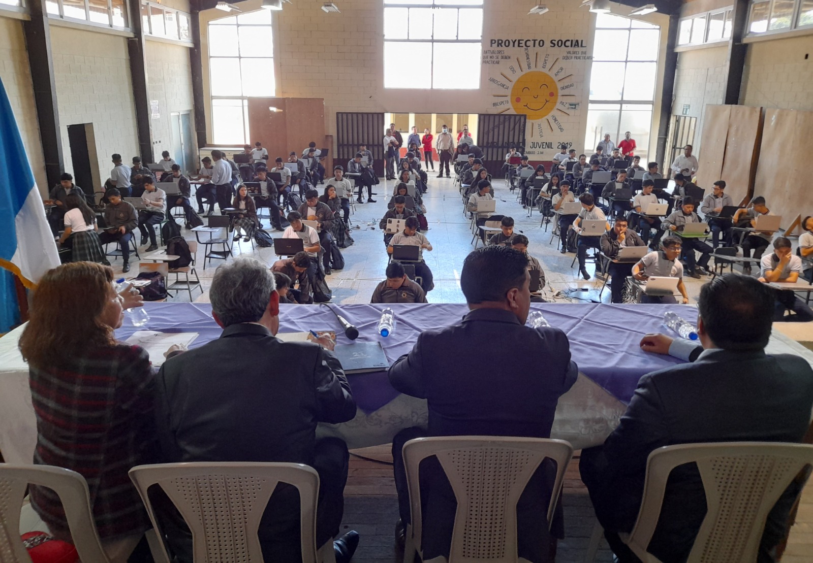 Más de 7 mil graduandos de San Marcos evaluados por el Mineduc