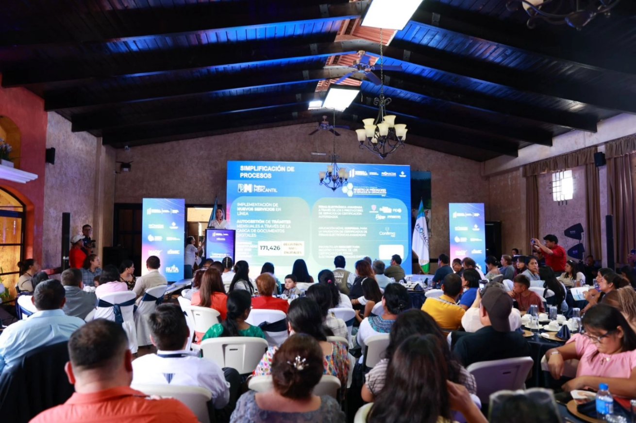 Presentan estrategia Despegue de la Economía Nacional, en Alta Verapaz