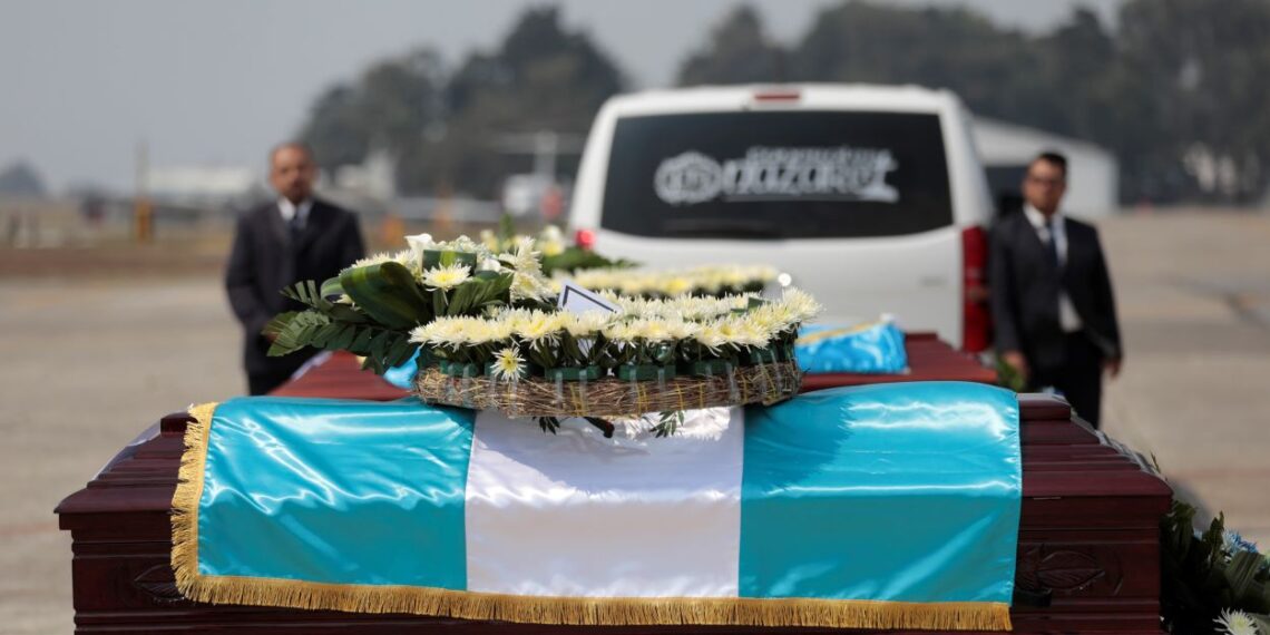 Repatriación de migrantes que murieron en Ciudad Juárez. / Foto: Minex.