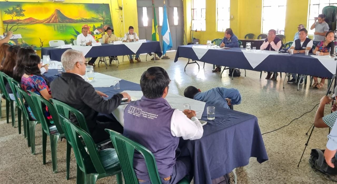 Jornada móvil de servicios integrados llega a San Pedro La Laguna