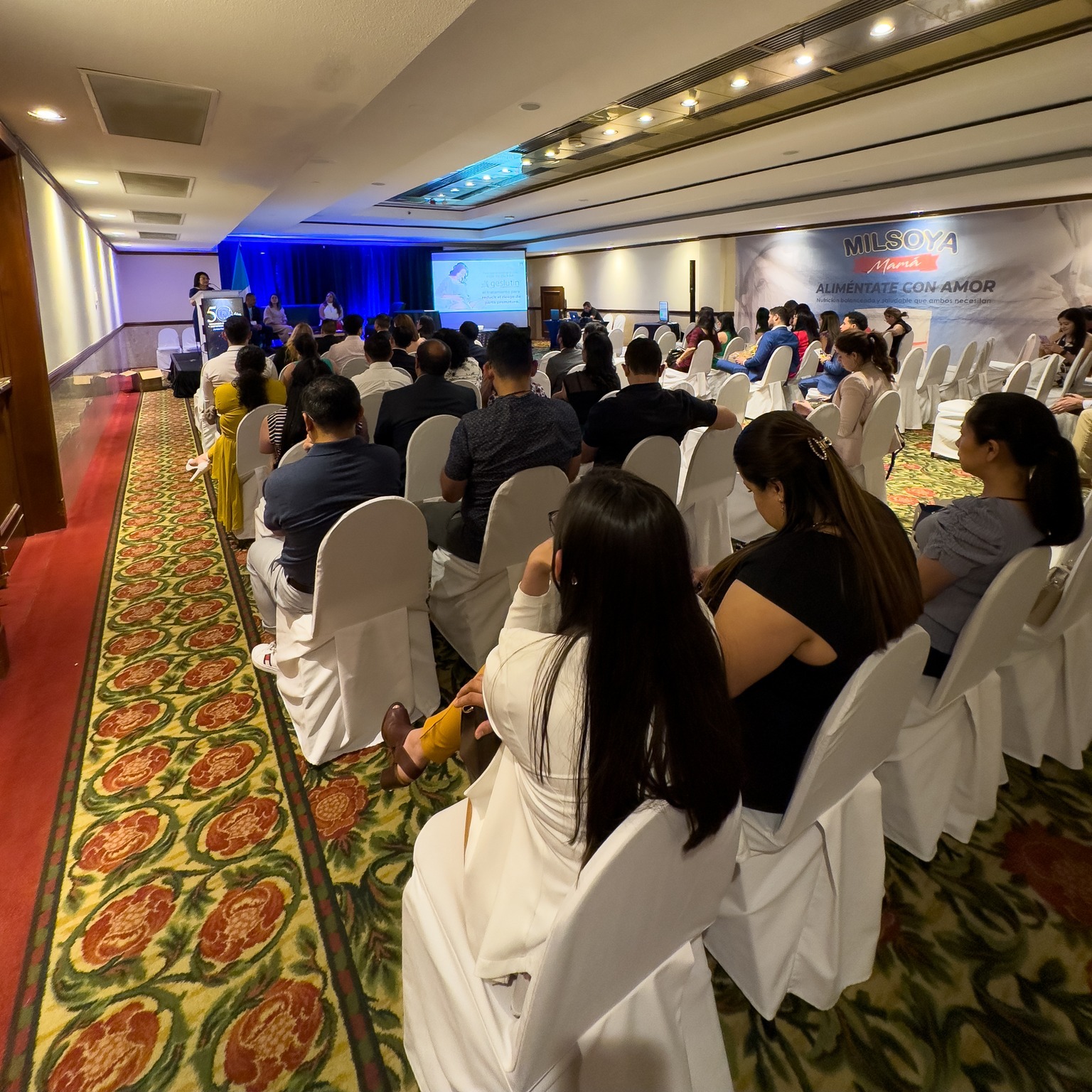 Reconocen a personal médico del Hospital Departamental de Totonicapán
