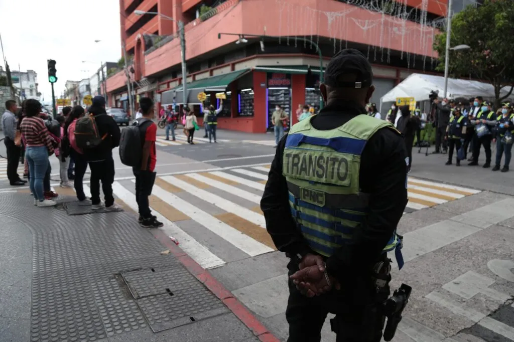 Tránsito de la PNC reporta más de 3 mil operativos viales