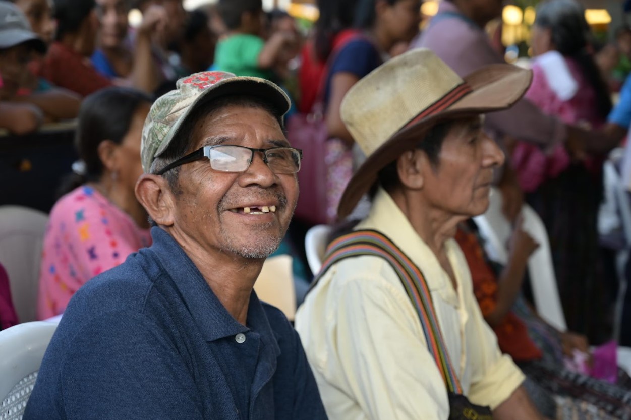 Nuevos beneficiarios del PAM agradecieron el apoyo económico. / Foto: Álvaro Interiano.