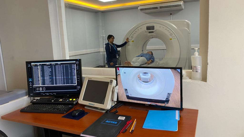 Centro de Diagnóstico de Hospital de Huehuetenango hace tomografías gratuitas
