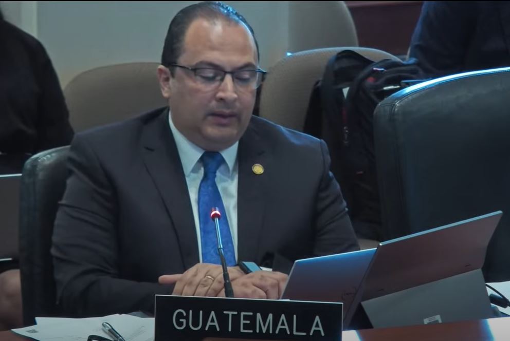 Guatemala reafirma compromiso con la democracia y proceso de transición