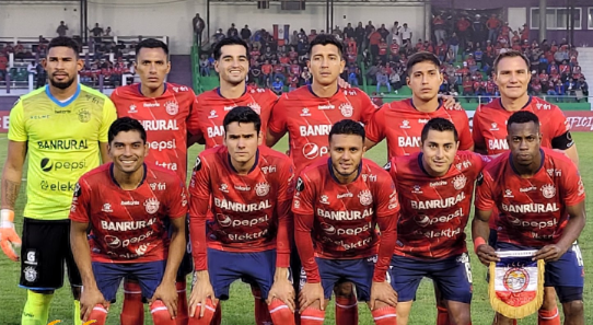 Xelajú derrota al CD FAS y revive en la Copa Centroamericana