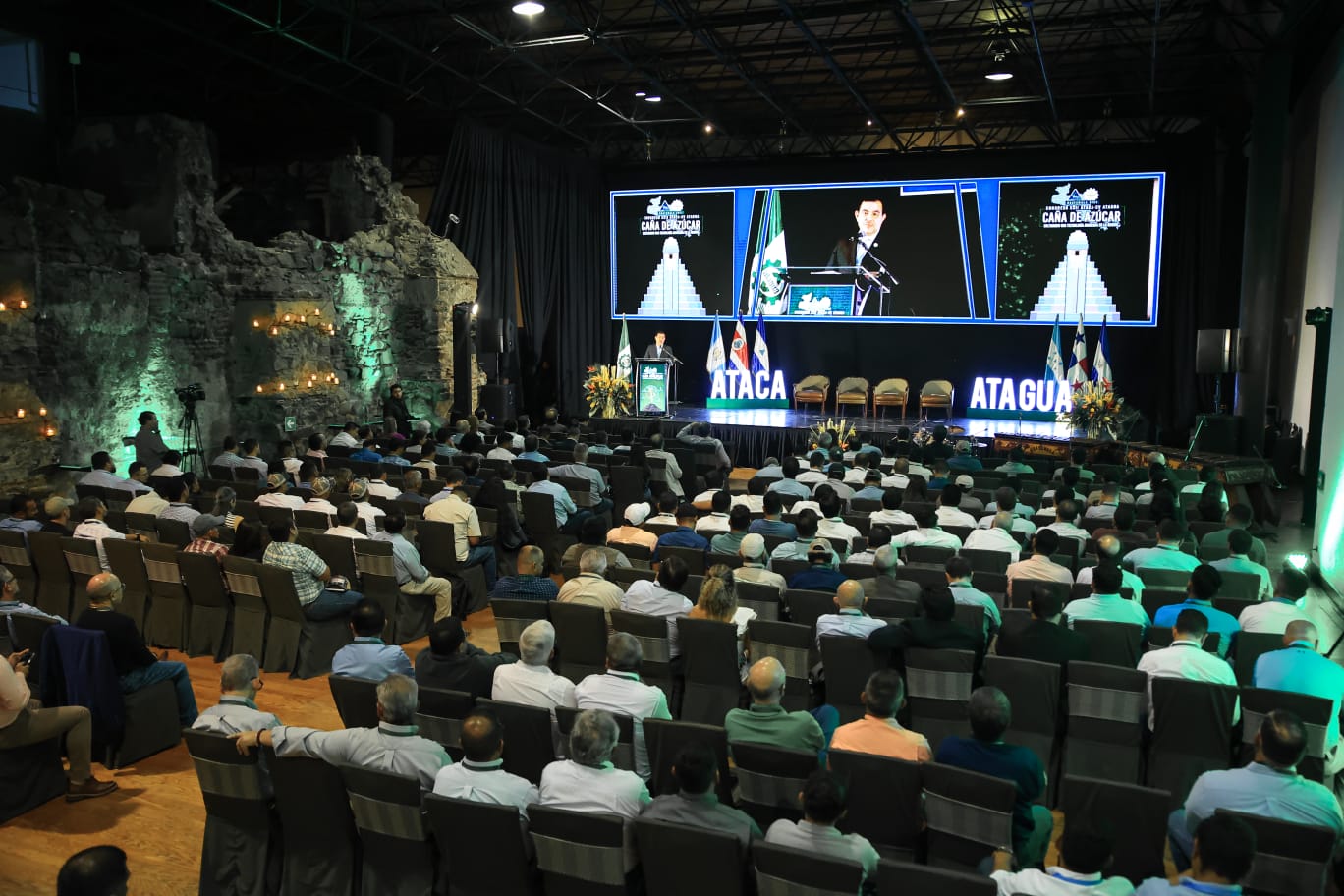 Inicio el Congreso de caña de azúcar en Antigua Guatemala