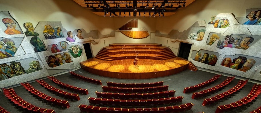 Presidente entrega Sala Acústica del Conservatorio Nacional de Música Germán Alcántara