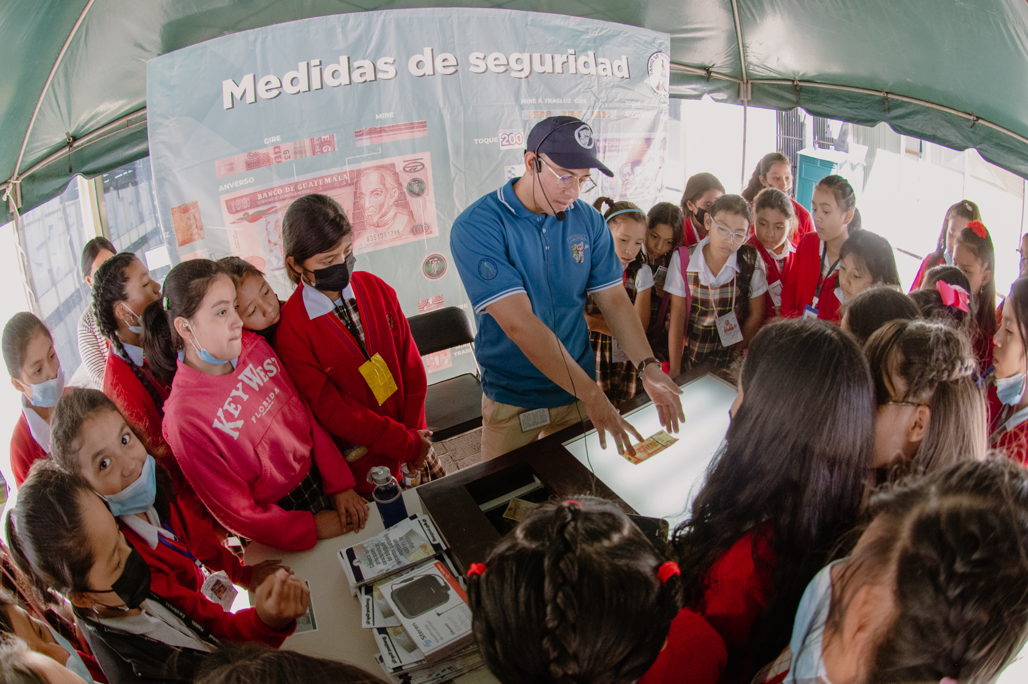 Festival de Educación Económico-Financiera capacitó a más de 16 mil estudiantes