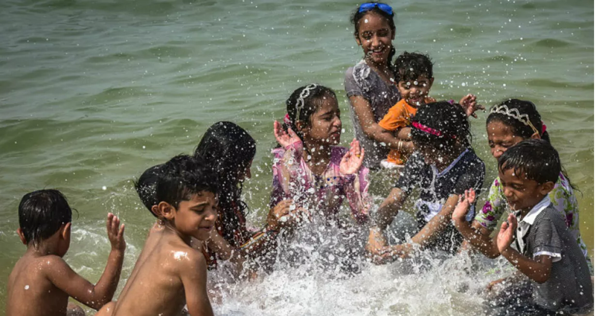Irán declara dos días de vacaciones por la ola de calor “sin precedentes”