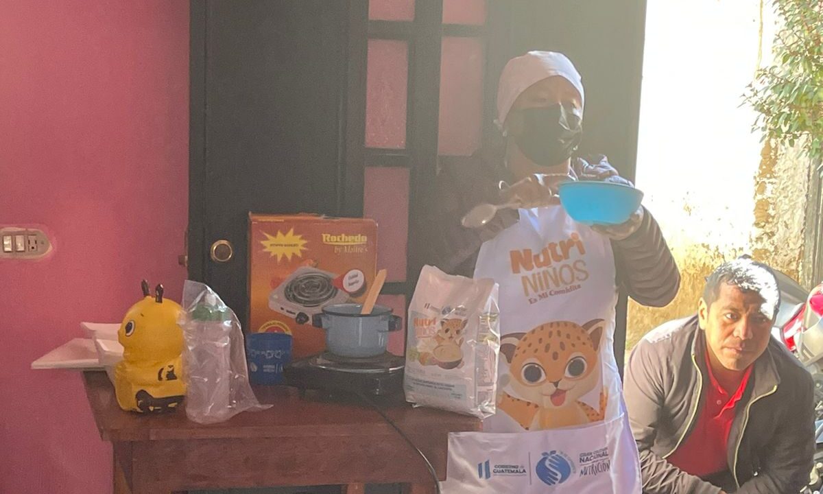 Entregan Alimento Fortificado Complementario en Totonicapán. /Foto: MSPAS