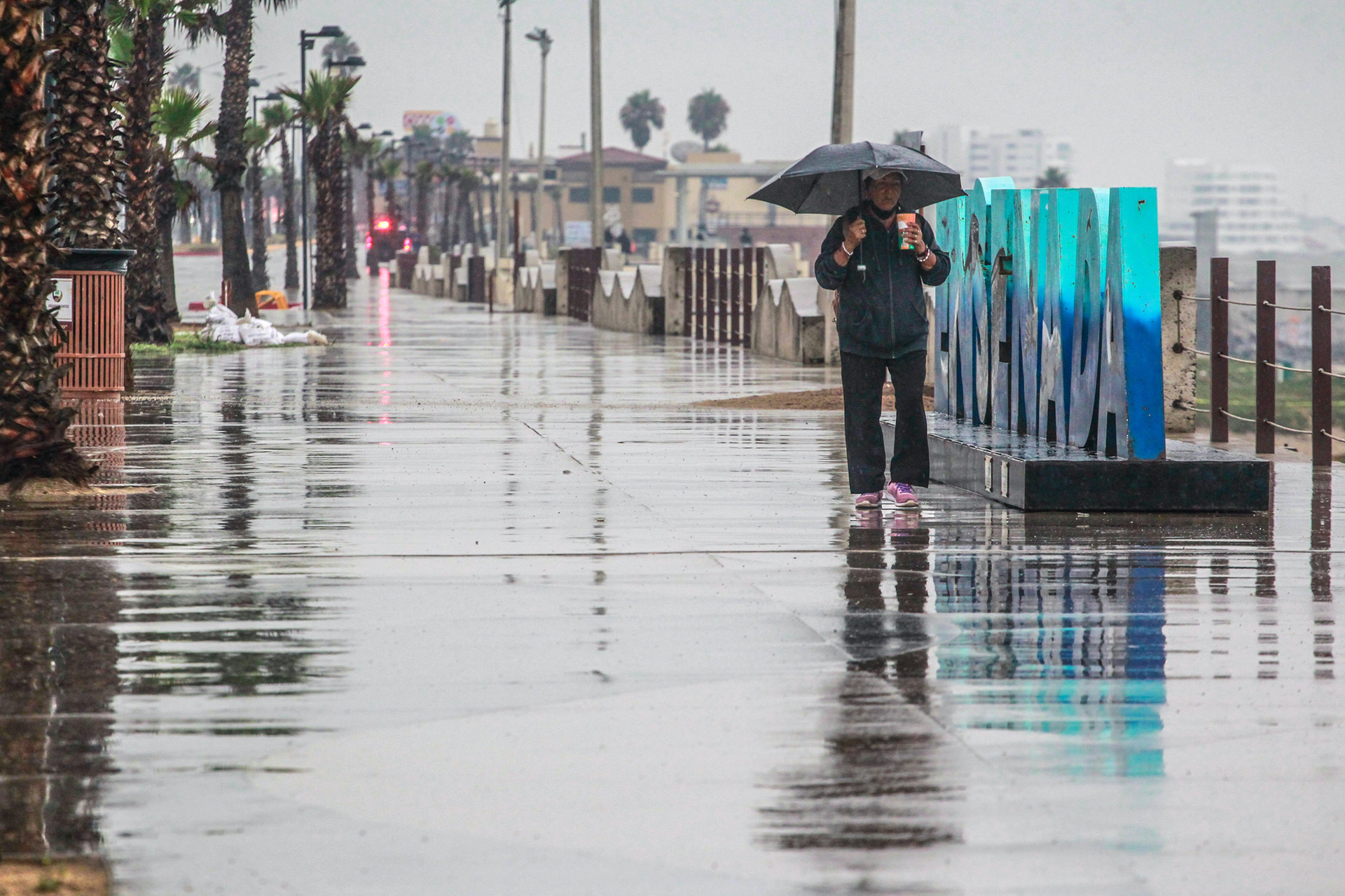 Posibles inundaciones “catastróficas” en California por Hilary