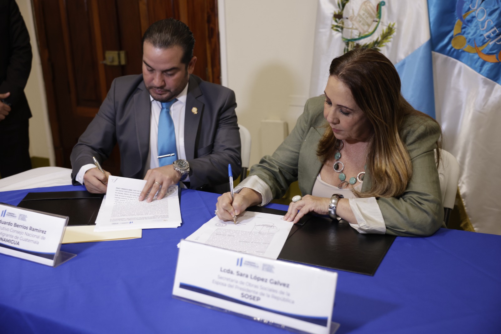 Firma de convenio entre Sosep y Conamigua. /Foto: Dickéns Zamora