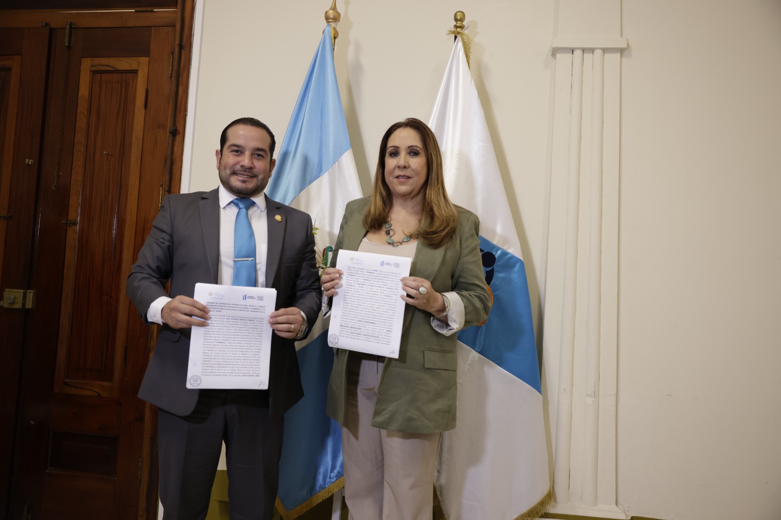 Firman convenio para mejorar la asistencia a migrantes guatemaltecos