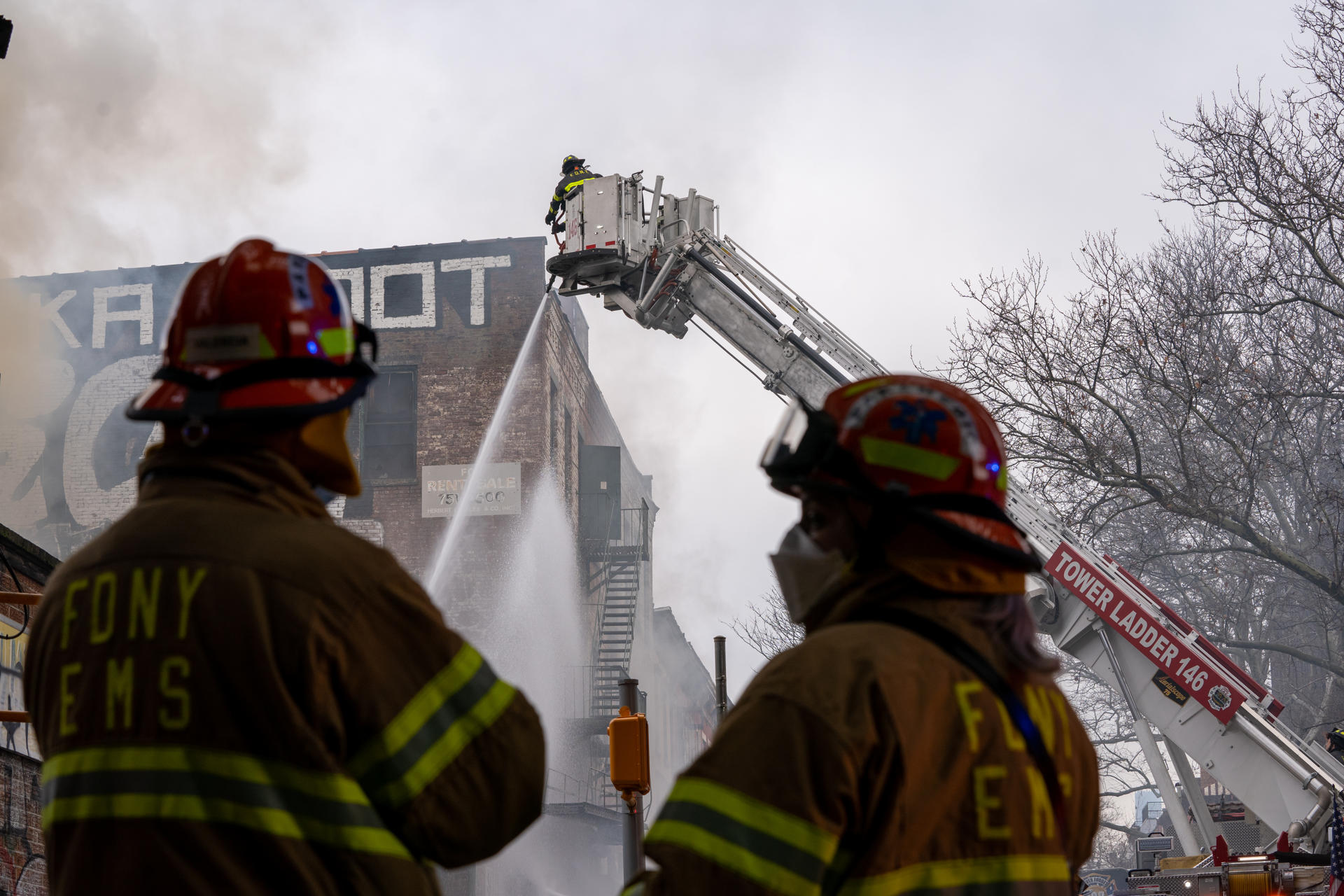 Bomberos latinoamericanos se entrenan ante riesgos industriales